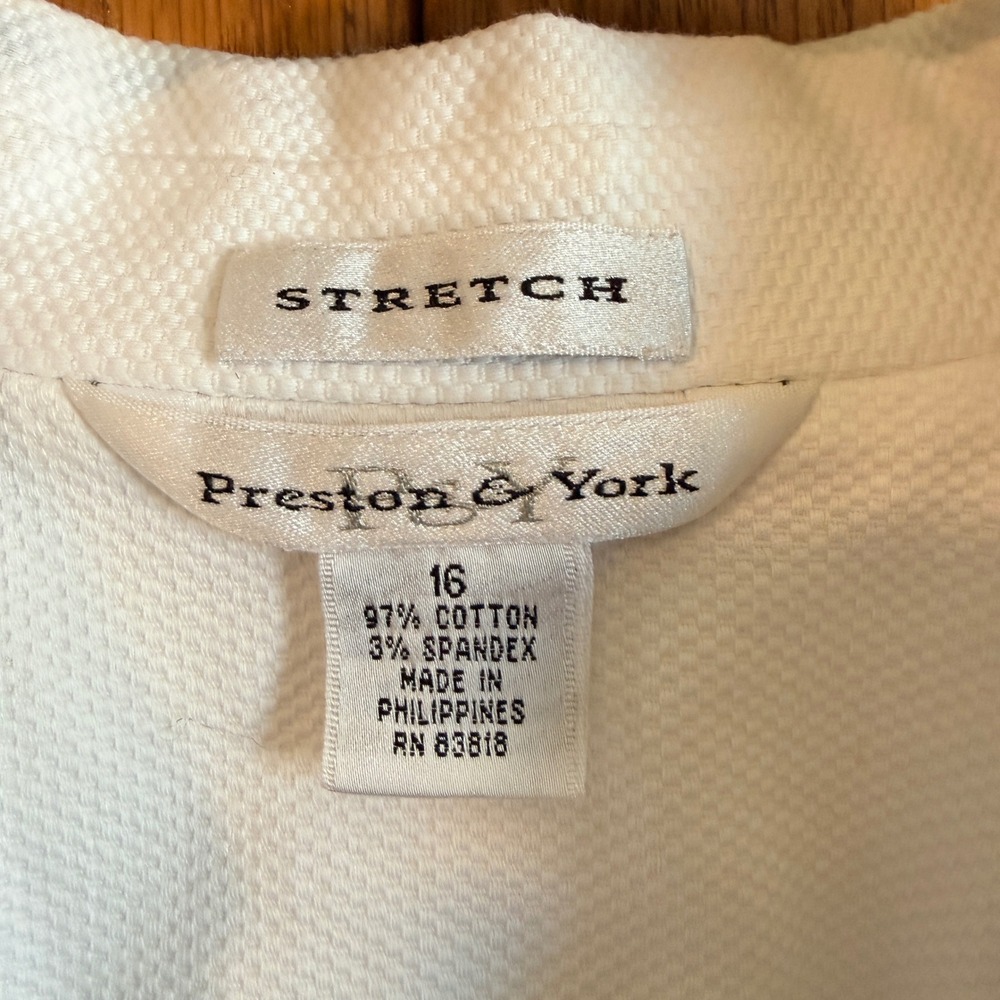 Preston & York Tailored Vest Runs Small Size 16 White Textured Cotton  Lined. - Picture 3 of 9